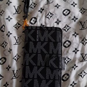 Michael kors 2in1 iphone accessorie